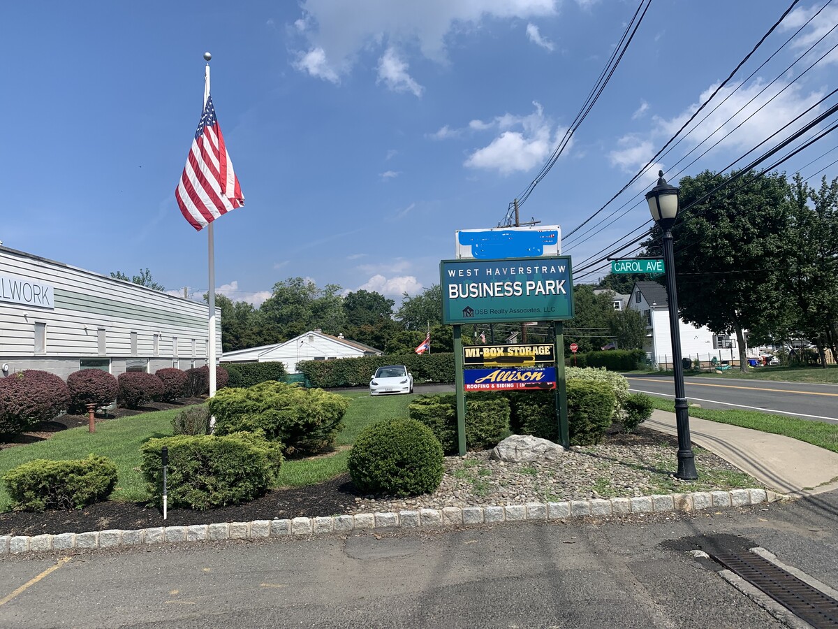 16 Carol, West Haverstraw, NY 10993