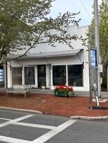 35 Main St, Southampton NY - Storefront Property