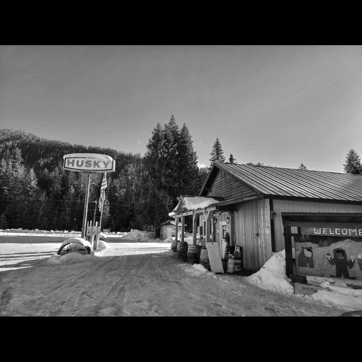 21170 Coeur Dalene River Rd, Wallace, ID for sale Building Photo- Image 1 of 1