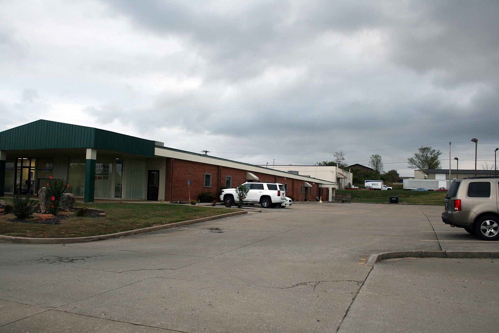 760 S Kingshighway, Cape Girardeau, MO 63703 Office for Lease