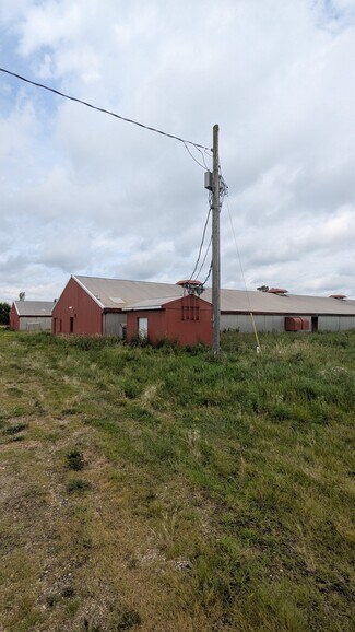More details for 62748 MN-7, Hutchinson, MN - Industrial for Sale