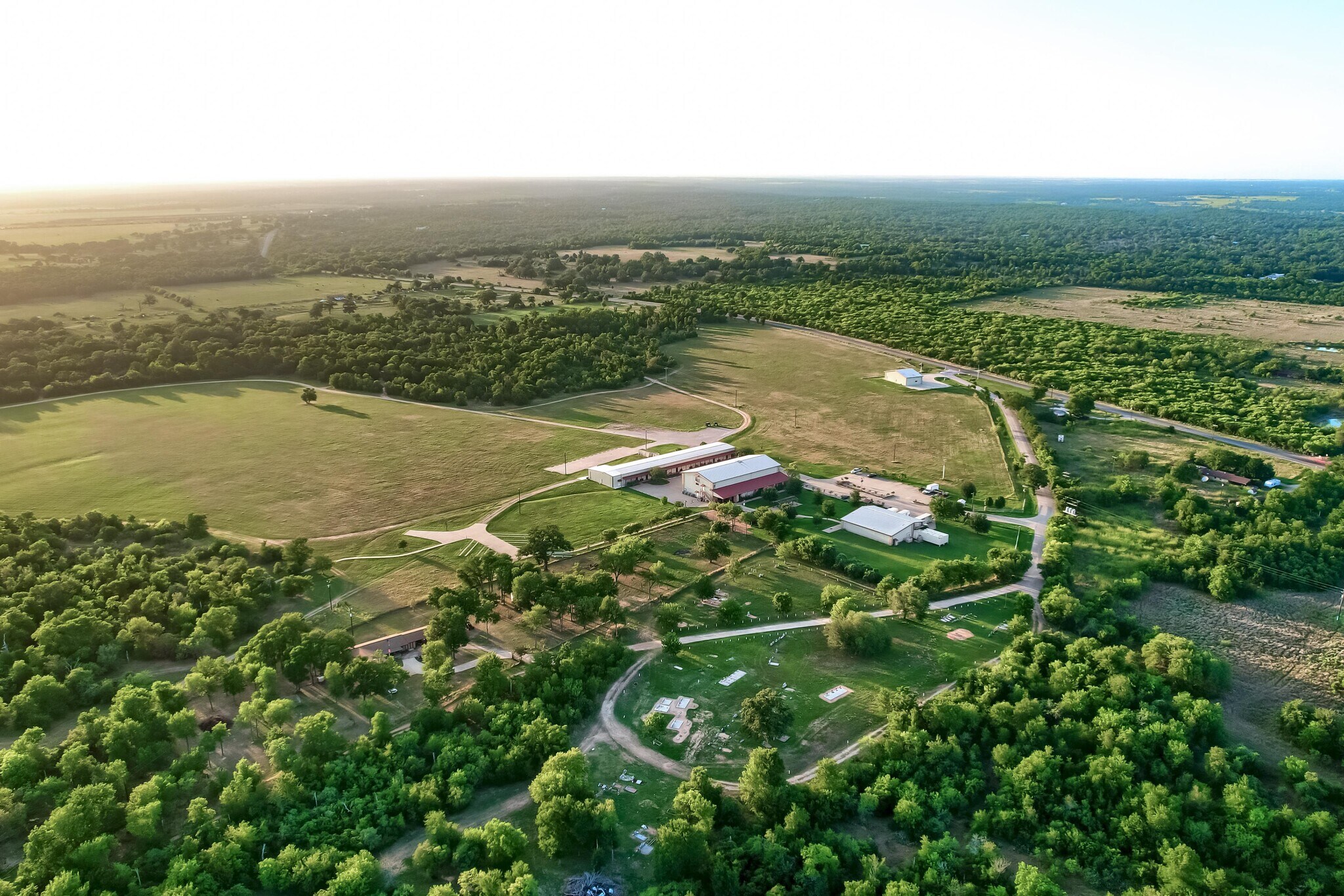 140 Utley Rd, Elgin, TX 78621 Spiderwood Studios