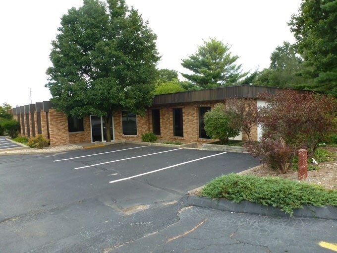 424 N Dixie Way, South Bend, IN for sale - Primary Photo - Image 1 of 1