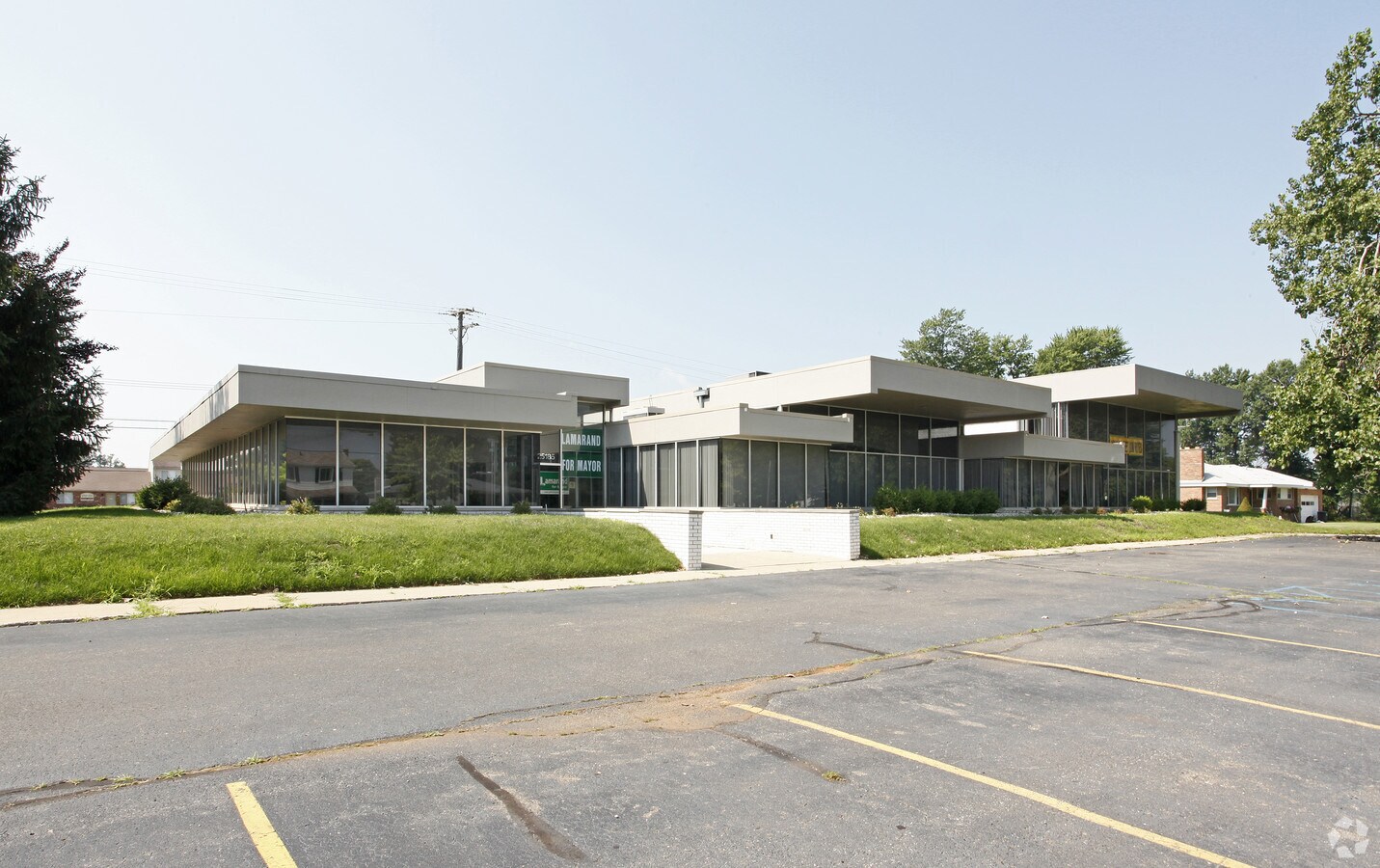 25185 Goddard Rd, Taylor, MI 48180 Property Record