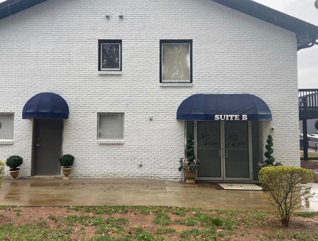 2225 Godby Rd, Atlanta, GA 30349 Suite 300