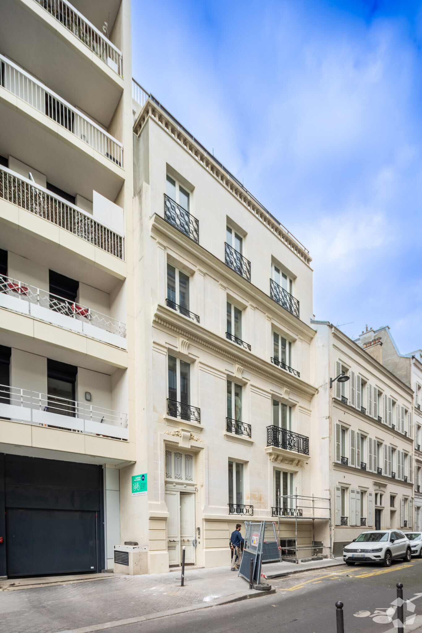 70 Rue Cortambert, Paris for lease Primary Photo- Image 1 of 5