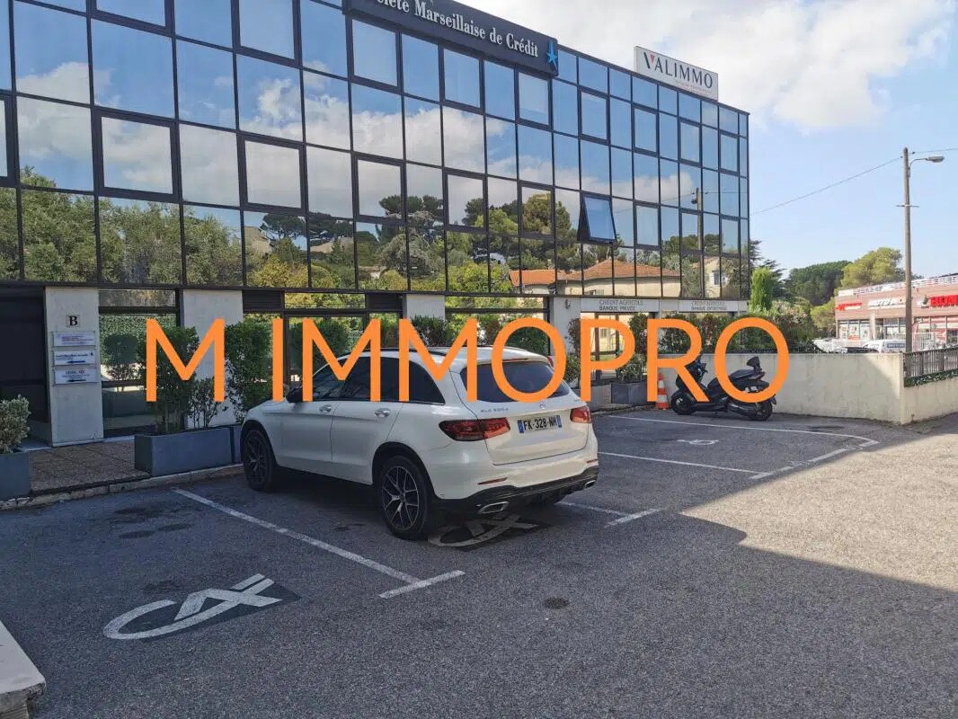 Office in Mougins for lease Building Photo- Image 1 of 3