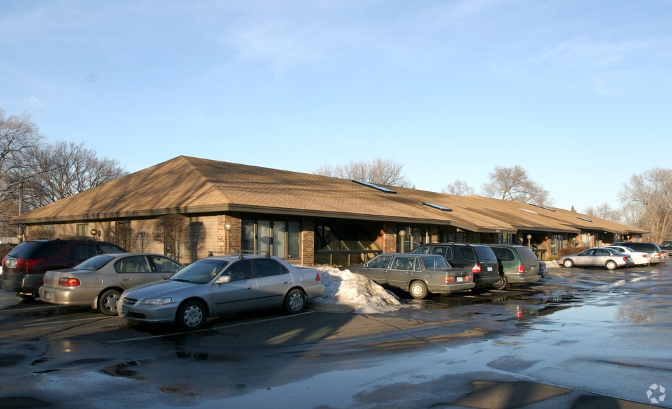 6200-6250 Excelsior Blvd, Saint Louis Park, MN for lease - Building Photo - Image 2 of 55