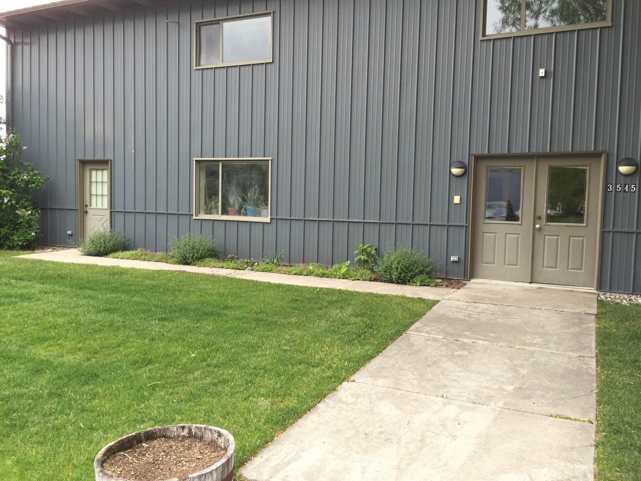 3545 S Park Dr, Jackson, WY for lease Interior Photo- Image 1 of 15