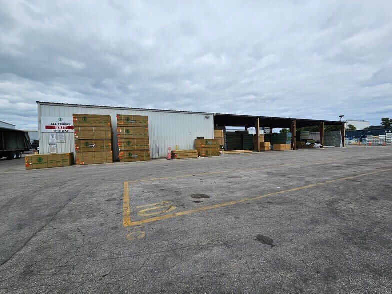 1341 NW 15th St, Pompano Beach, FL for lease - Building Photo - Image 3 of 9