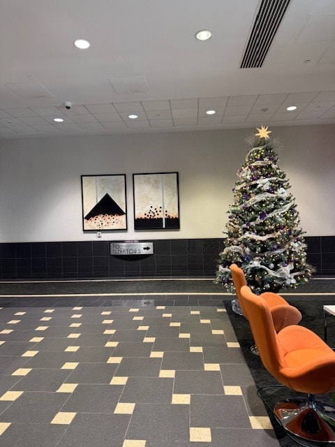 1990 Main St, Sarasota, FL for lease Interior Photo- Image 1 of 12