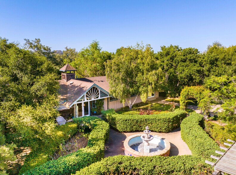 183 Winchester Canyon Rd, Goleta, CA for sale - Aerial - Image 1 of 1