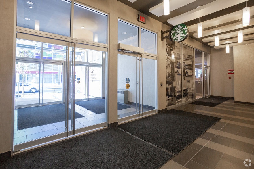 1238 1 St SW, Calgary, AB for lease - Lobby - Image 3 of 7