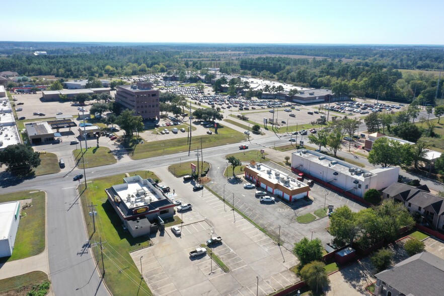 3020 Highway 30 W, Huntsville, TX for sale - Aerial - Image 2 of 6