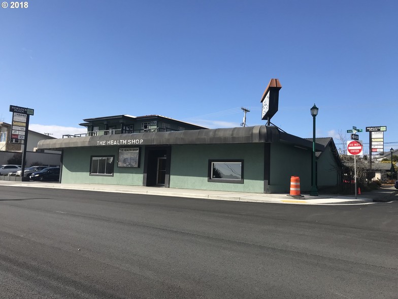 604 Railroad St, Brookings, OR for sale - Building Photo - Image 1 of 1