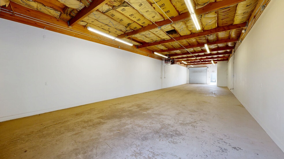 340 Freeport Blvd, Sparks, NV for lease - Matterport 3D Scan - Image 3 of 43