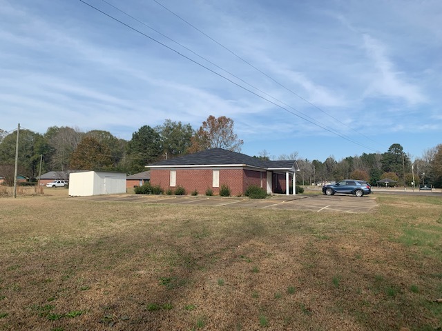 3020 Hughes Rd, Columbus, MS for sale - Primary Photo - Image 1 of 1