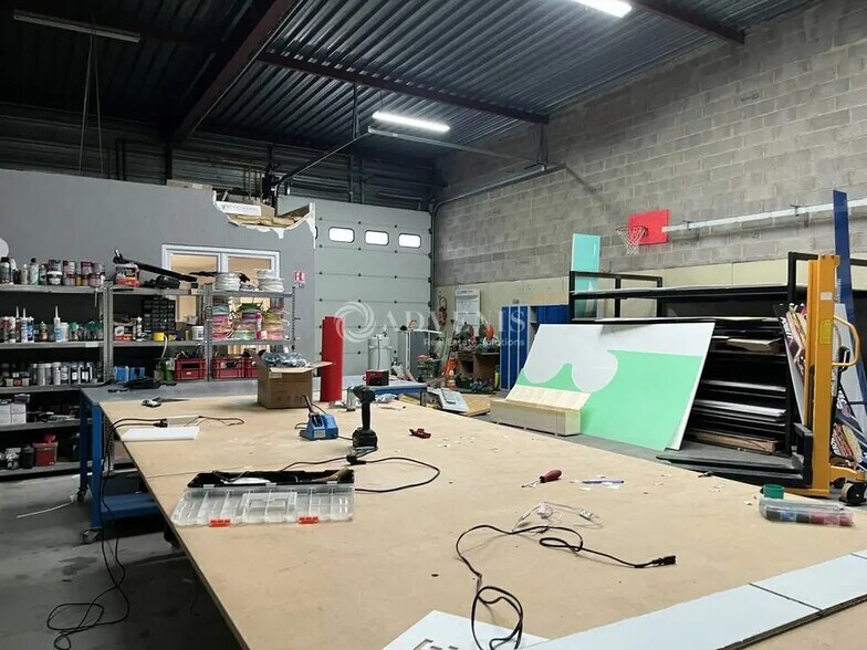 Flex in Hoenheim for lease - Interior Photo - Image 3 of 8