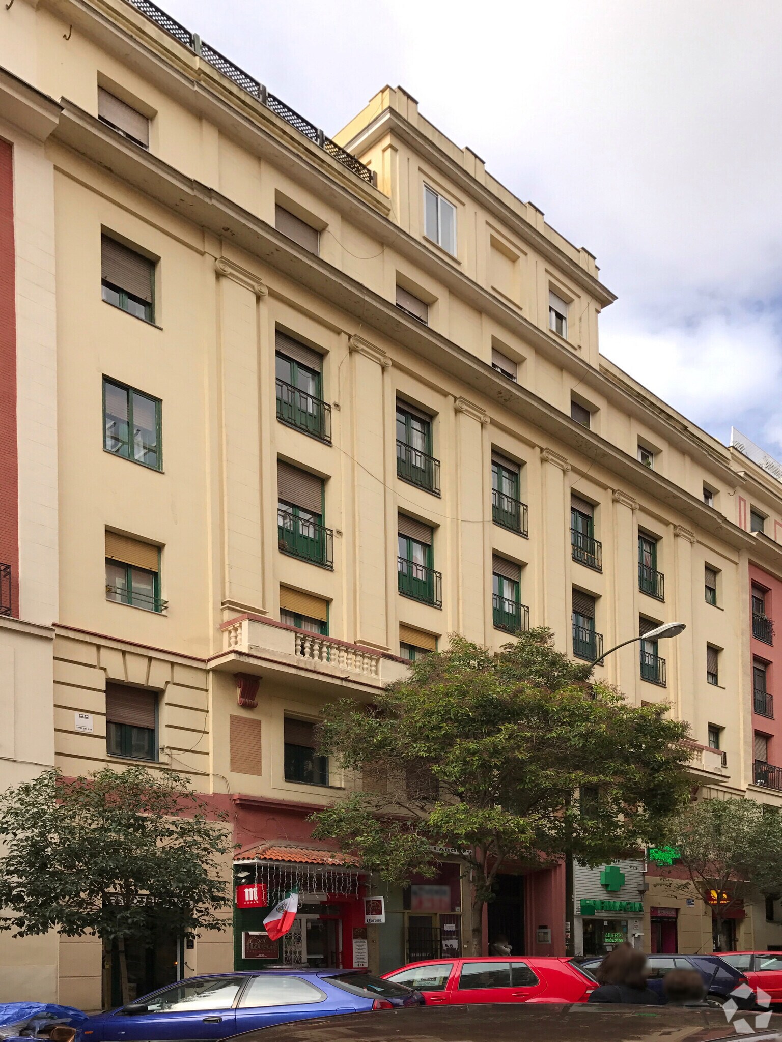  in Madrid, Madrid for sale Primary Photo- Image 1 of 1