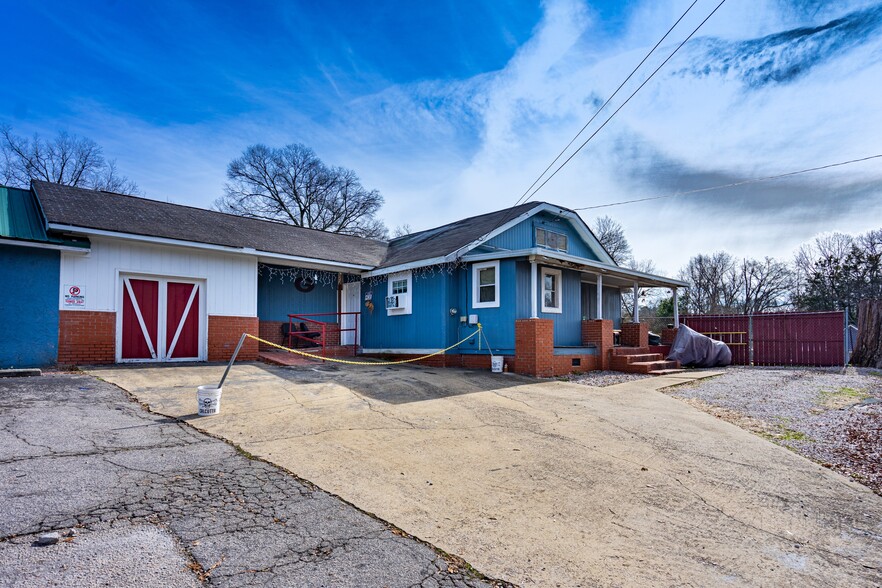 501 Whitesville St, Lagrange, GA for sale - Building Photo - Image 2 of 4