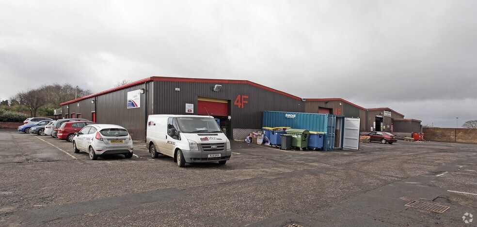 Grange Court portfolio of 2 properties for sale on LoopNet.com - Building Photo - Image 1 of 4