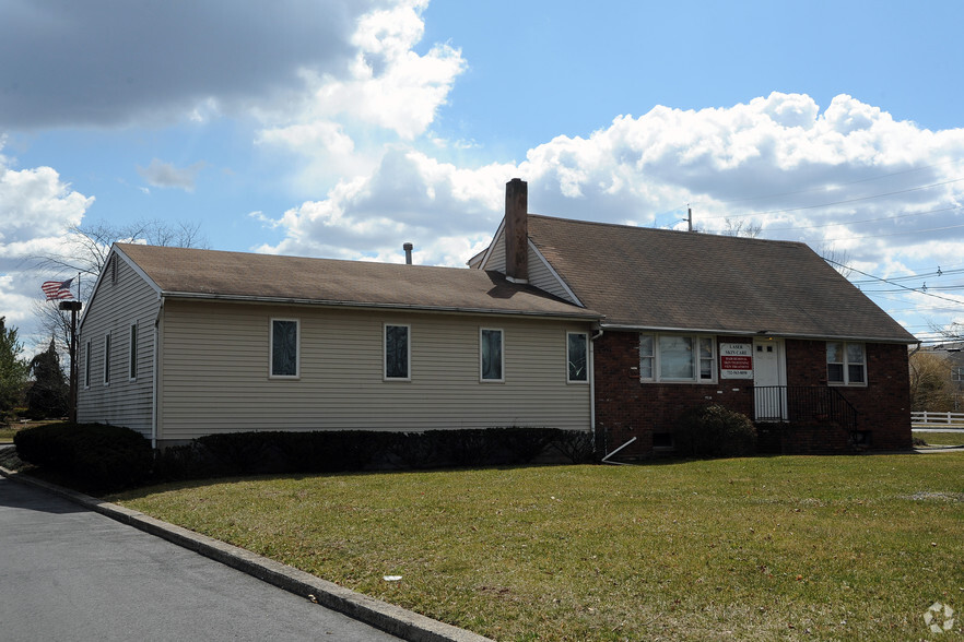 380 Davidson Ave, Somerset, NJ for sale - Building Photo - Image 1 of 1