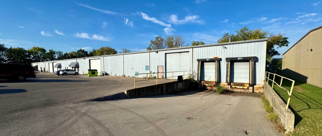 4415-4417 Robertson Rd, Madison, WI for sale Primary Photo- Image 1 of 1