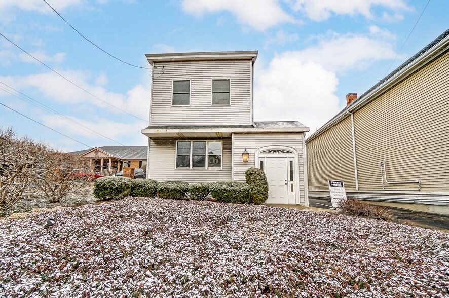 3530 Edwards Rd, Cincinnati, OH for lease - Building Photo - Image 2 of 22