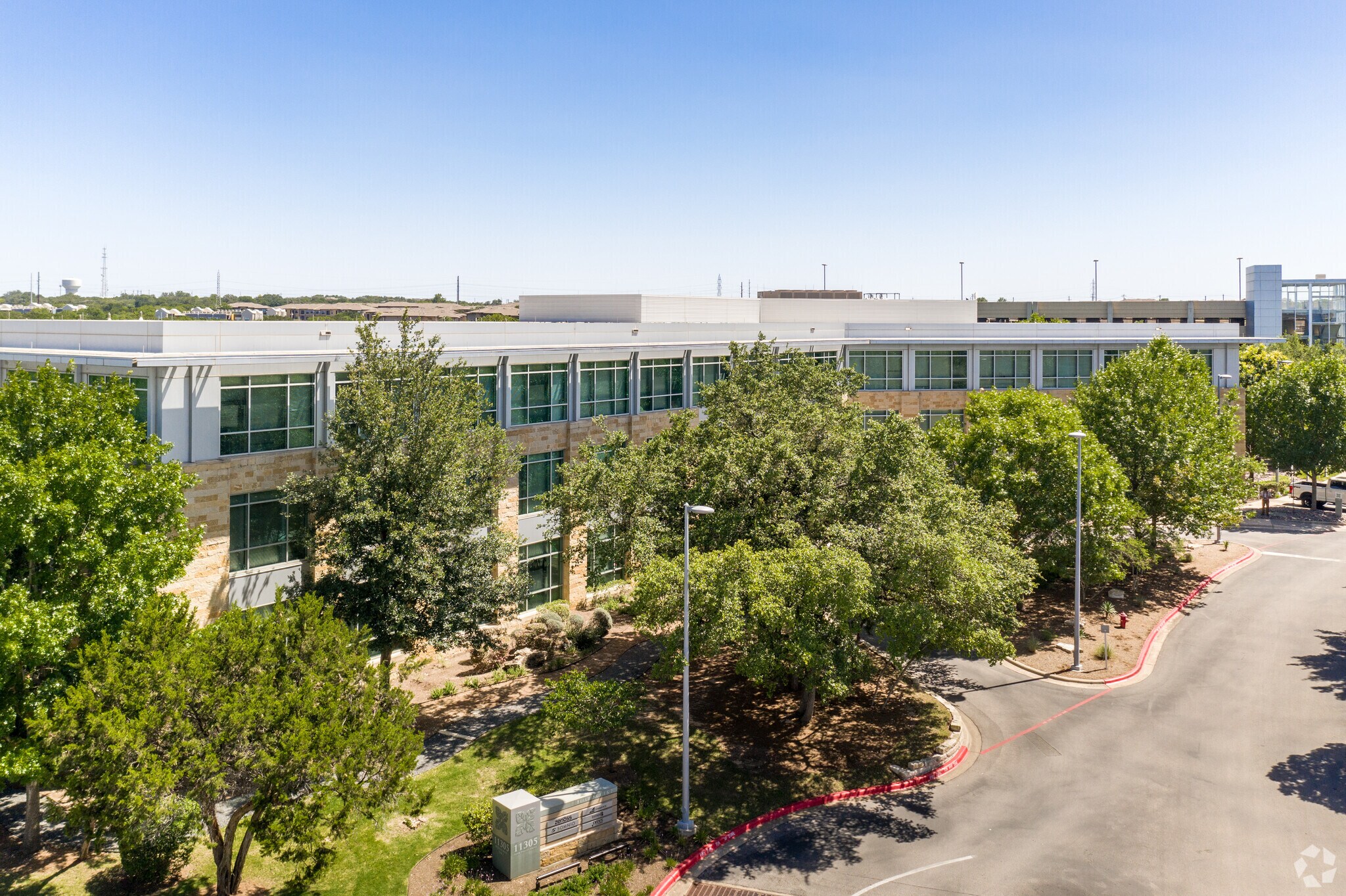 11305 Four Points Dr, Austin, TX 78726