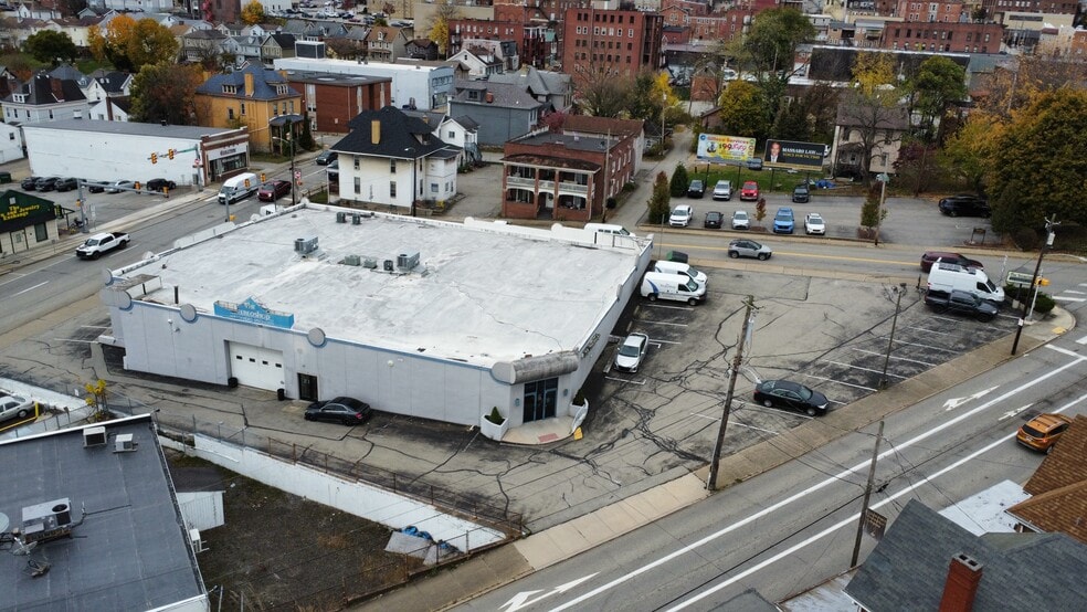 201 E Pittsburgh St, Greensburg, PA for sale - Building Photo - Image 2 of 17