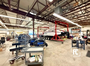 1880 SE Federal Hwy, Stuart, FL for lease Interior Photo- Image 2 of 16