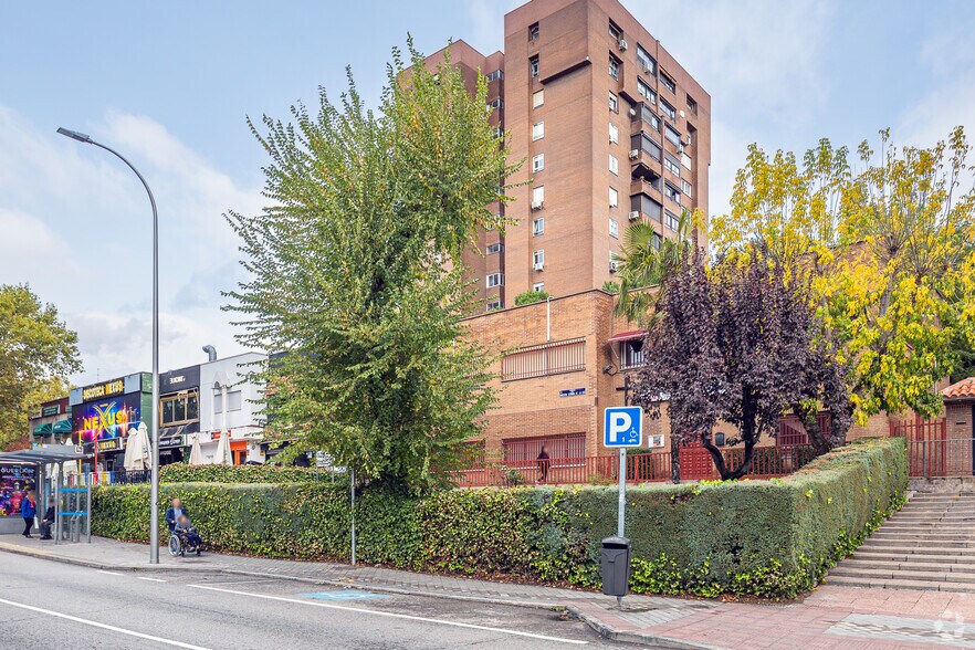 Calle de Nuestra Señora de la Luz, 118, Madrid, Madrid for sale - Building Photo - Image 3 of 5
