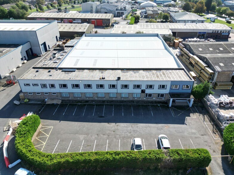 7 Glebe Rd, Huntingdon for lease - Building Photo - Image 3 of 8