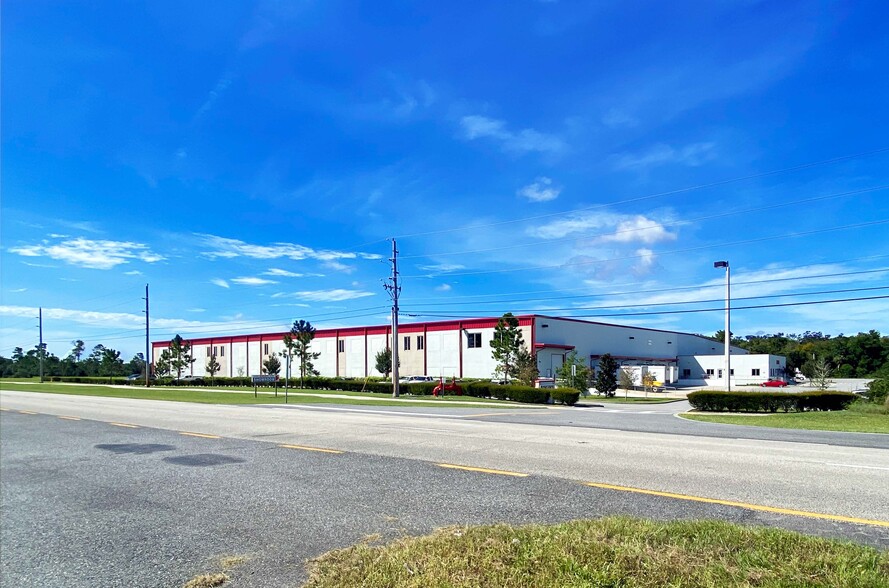 7980 Grissom Pkwy, Titusville, FL for lease - Building Photo - Image 2 of 35