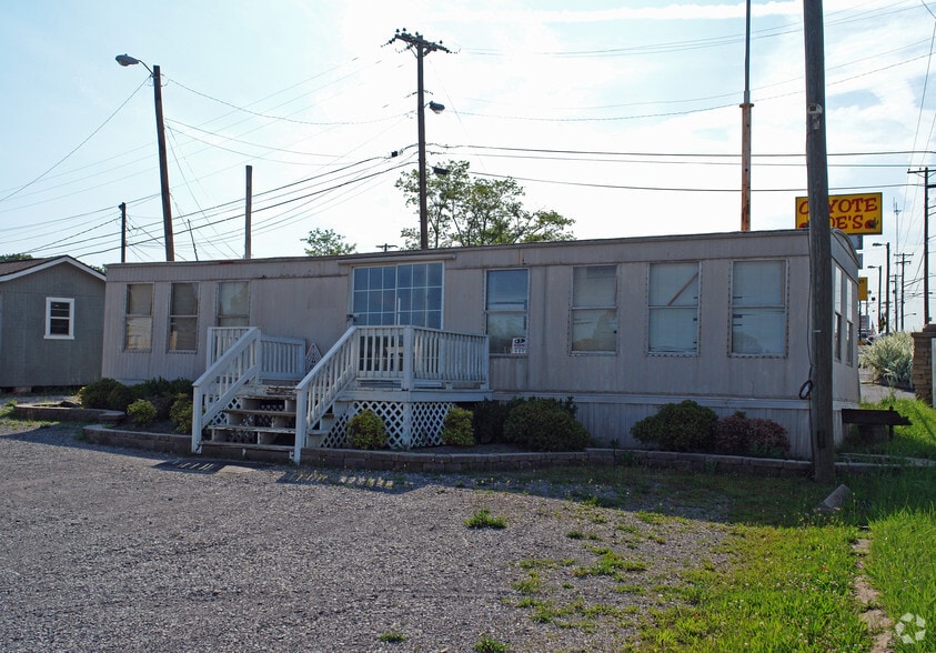 5706 Clinton Hwy, Knoxville, TN 37912 | LoopNet