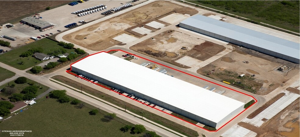 950 N Masch Branch Rd, Denton, TX for sale - Building Photo - Image 1 of 1