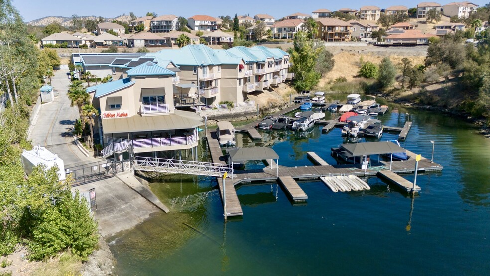 6603 Lake Tulloch Pl, Copperopolis, CA for sale - Building Photo - Image 1 of 39