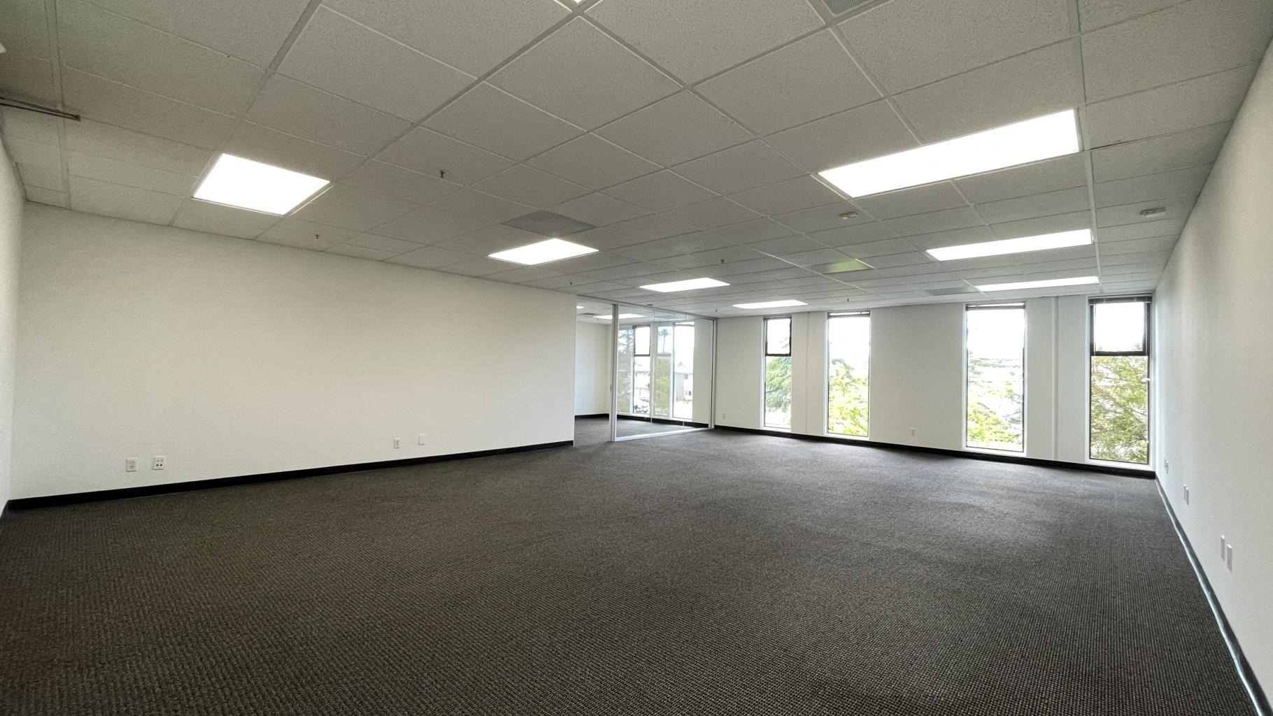 1650 S Amphlett Blvd, San Mateo, CA for lease Interior Photo- Image 1 of 4