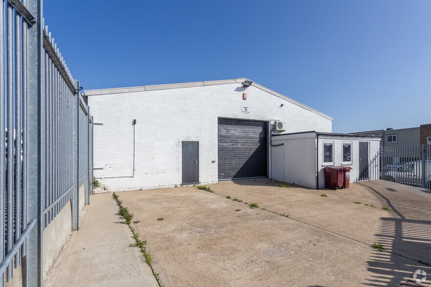 Farthing Rd, Ipswich, IP1 5AP