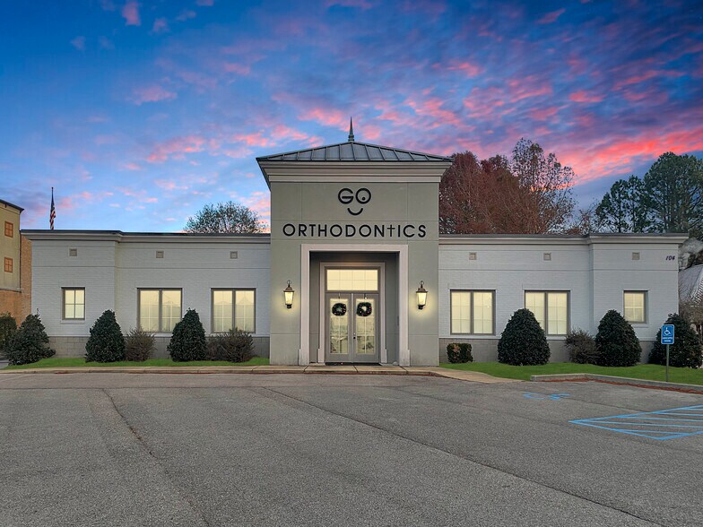 104 Desert Cove, Saltillo, MS for sale - Primary Photo - Image 1 of 1