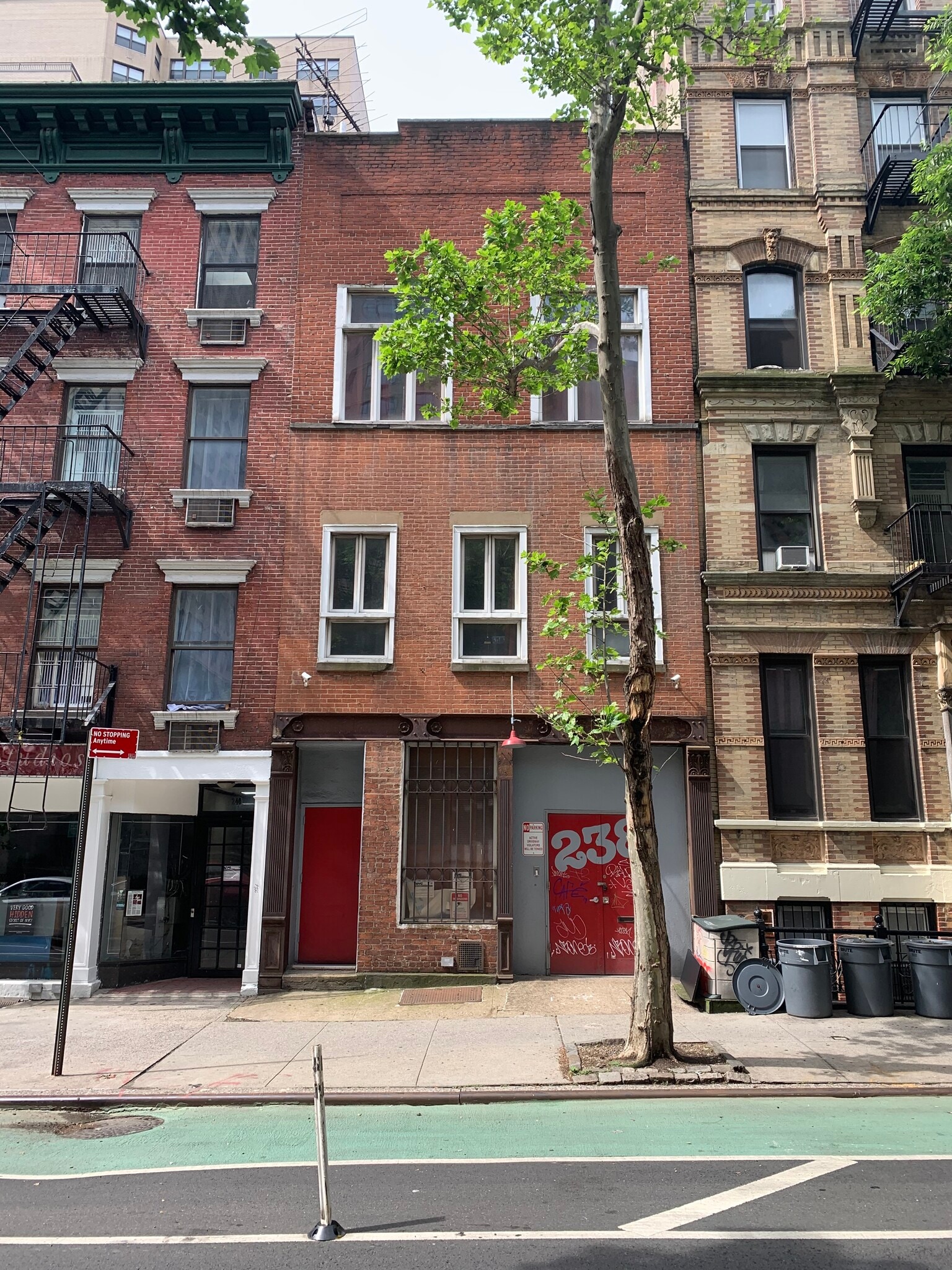 238 E 26th St, New York, NY for sale Primary Photo- Image 1 of 1