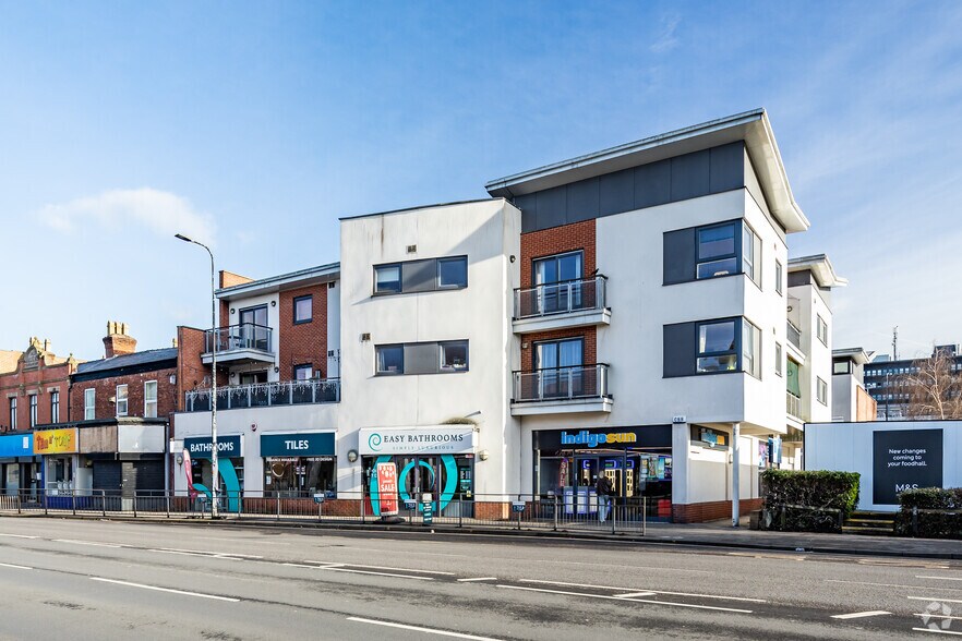 21 Washway Rd, Sale for lease - Building Photo - Image 1 of 6