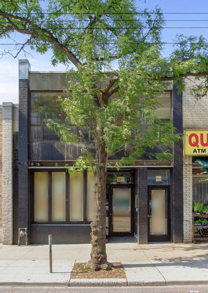 566 Queen St W, Toronto, ON for sale - Building Photo - Image 1 of 16