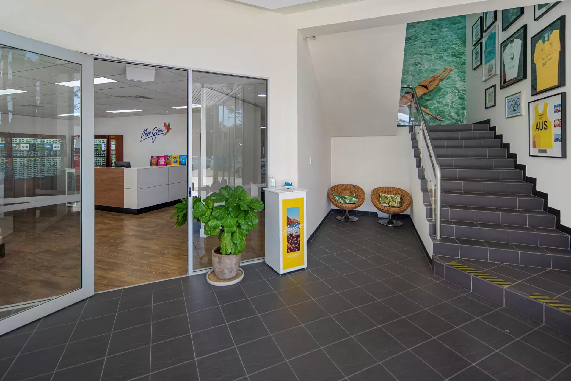 25 Frenchs Forest Rd E, Frenchs Forest for lease Interior Photo- Image 1 of 5