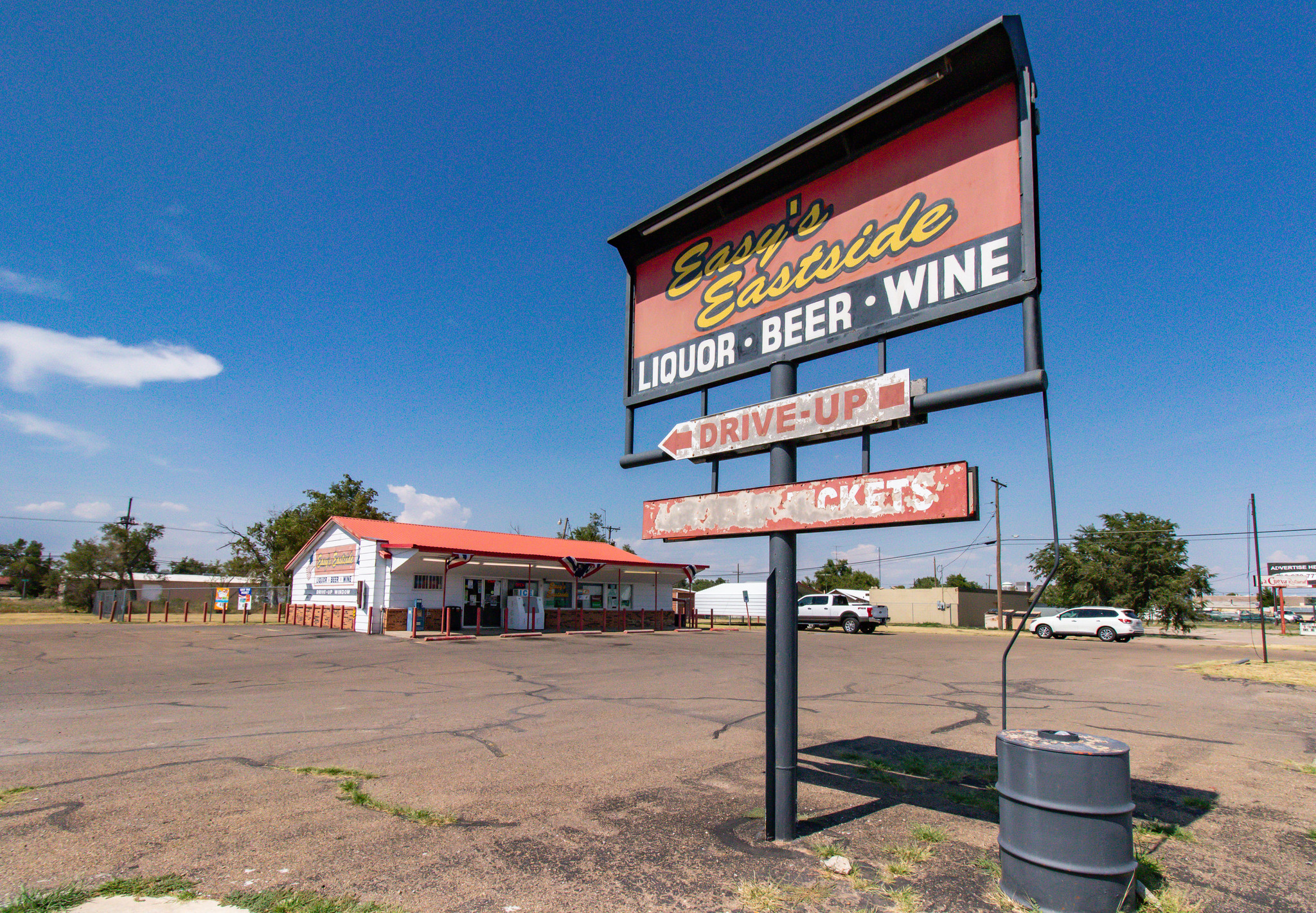 201 E Brown St, Pampa, TX for lease Primary Photo- Image 1 of 55