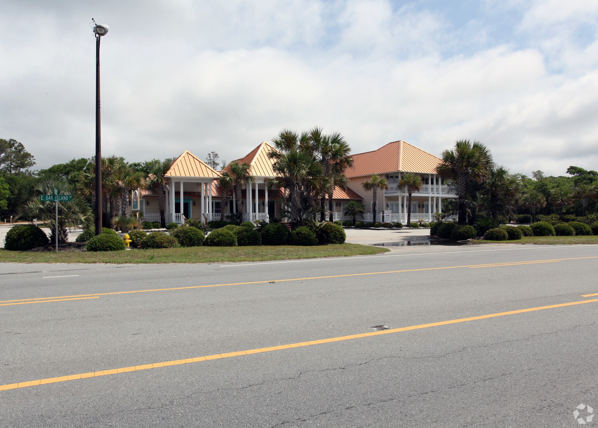 6102 E Oak Island Dr, Oak Island, NC for sale Primary Photo- Image 1 of 1