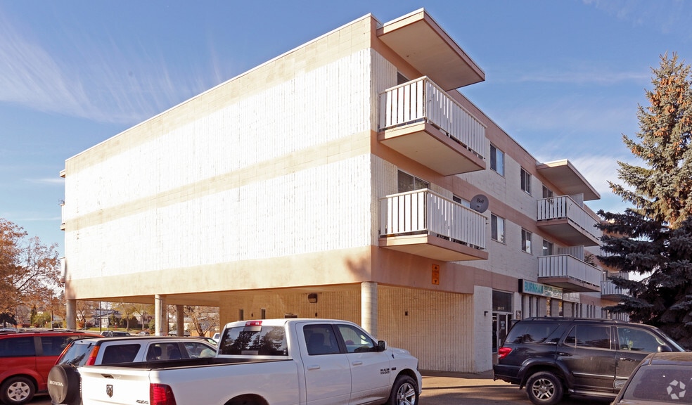 9107-9153 88th Ave NW, Edmonton, AB for lease - Building Photo - Image 3 of 7