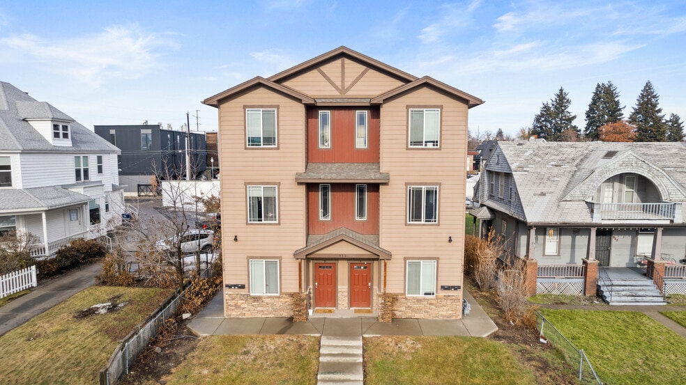 911 E Nora Ave, Spokane, WA for sale - Primary Photo - Image 1 of 6