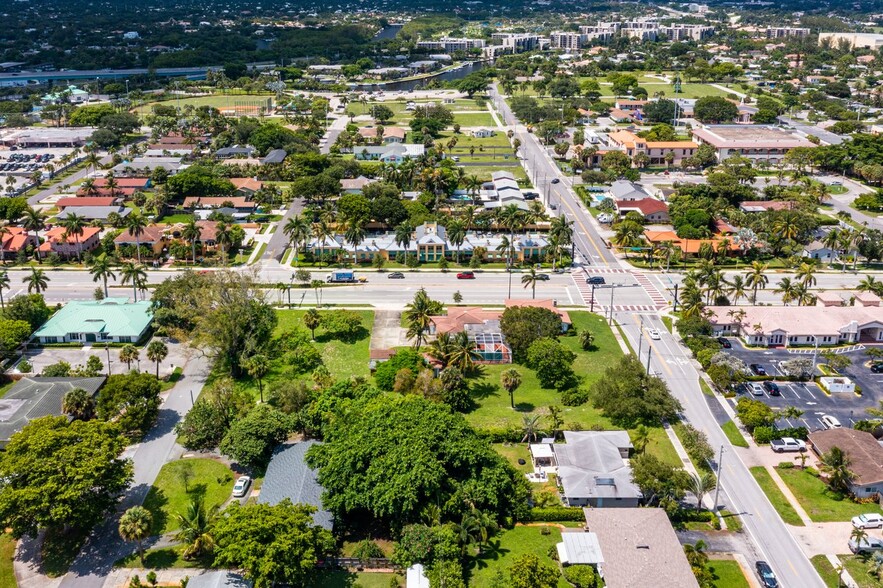 556 E Hillsboro Blvd, Deerfield Beach, FL for sale - Aerial - Image 3 of 14