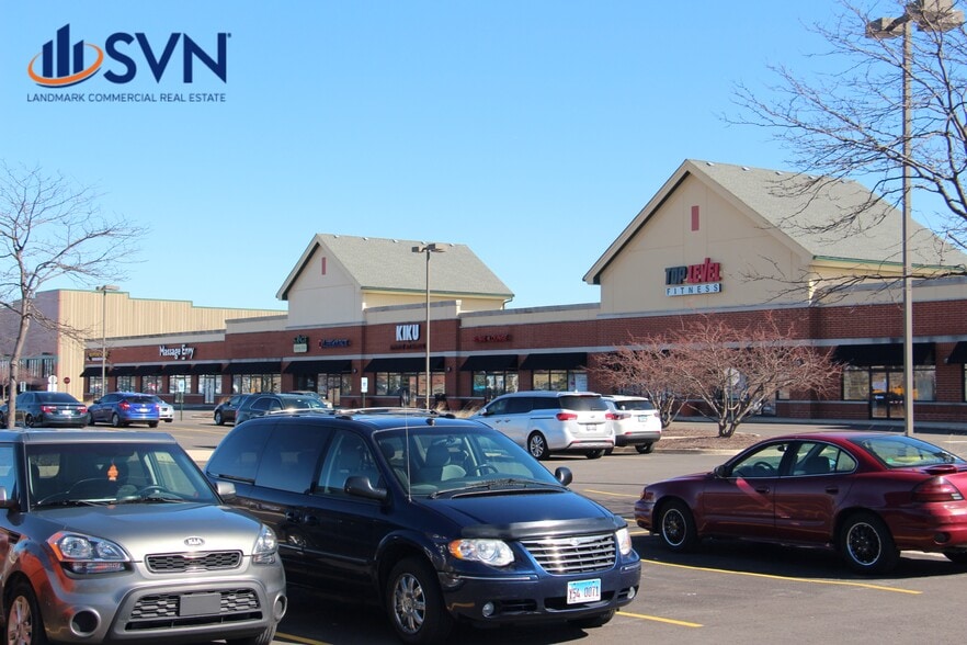 2764 Aurora Ave, Naperville, IL for lease - Building Photo - Image 3 of 14